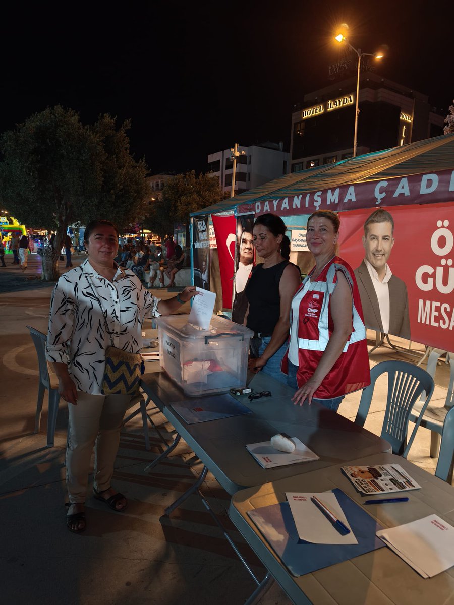 YeniPartiAda's tweet photo. Adalet ve Dayanışma Çadırımızda her gün 18.00–22.00 saatleri arasında; Belediye Başkanımız Sayın Ömer Günel’e ulaştırılmak üzere kurduğumuz mesaj masasında sizleri bekliyoruz.

İnanıyoruz ki yazacağınız her satır; dayanışmamızın sesi, umudumuzun gücü olacaktır. https://t.co/86p1TcBhSi