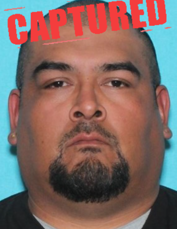 FBISanAntonio's tweet photo. #ICYMI: a "Texas 10 Most Wanted Sex Offender" was captured last week. FBI's Operation No Escape sends a clear message: fugitives cannot outrun law enforcement.

The #FBISanAntonio Safe Streets Task Force, together with @TxDPSCentral and local law enforcement partners, will relentlessly work to identify, locate, and arrest violent offenders whose actions endanger our communities and the safety of our children. 

Special thanks to @SchertzPolice for their assistance in the capture of Jose Luis Bernal, Jr: https://t.co/WJBBbk0twR
@TxDPS
@USMarshalsHQ