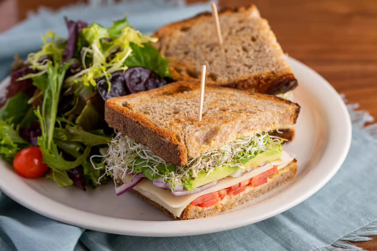UrthCaffe tweet picture