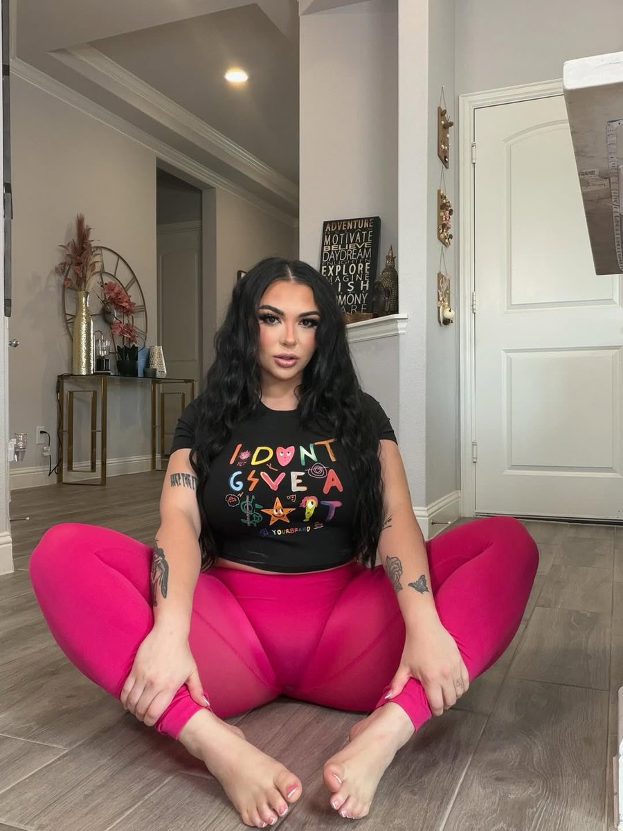 lossenkileylynn's tweet photo. Pretty 😍 ❤️❤️❤️❤️🩷🩷🩷🩷 https://t.co/JjUfBGEPon