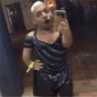 vitrsousaa's tweet photo. @fachopxt pois eu sou uma filha da puta feliz pra caralho, se chorar mais vem tsunami 😝😝 https://t.co/Czc1CeouqP