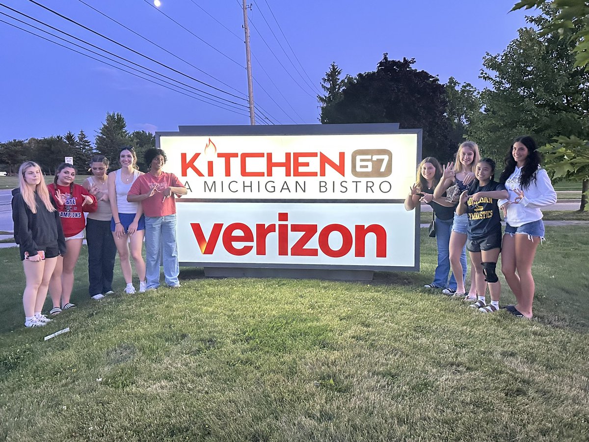 LivoniaLu's tweet photo. It was a Meijer Games kinda weekend!
@MHSAA @StateGamesofMI https://t.co/hfsSmualFG