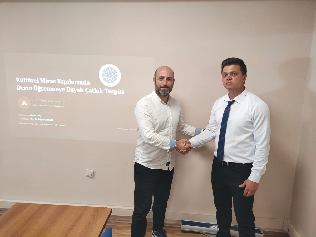 _Ahmet_KILIC_'s tweet photo. Doktora yapmamı isteyen hocam vs parodi yapalım derken muavine dönen ben https://t.co/z5jR1euLh6