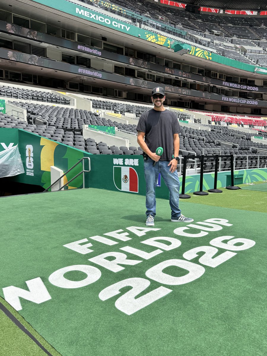 GregWolfTBL's tweet photo. Rehearsals 🎤
Match Day tomorrow as the @FIFAWorldCup Round of 32 continues as UNDEFEATED Team 🇲🇽 Mexico battles Team 🇪🇨 Ecuador here at Estadio Cuidad de Mexico at 7:00pm CST (9pm EST)!
Only two more matches here at Azteca! 
Let’s keep rockin’! @FIFAcom #HostLife https://t.co/B9GvaRatTl