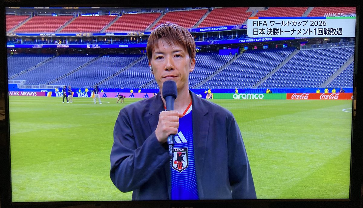 gooodzilla's tweet photo. ピッチリポートの林陵平氏⚽️ https://t.co/EhN3ghBiO6