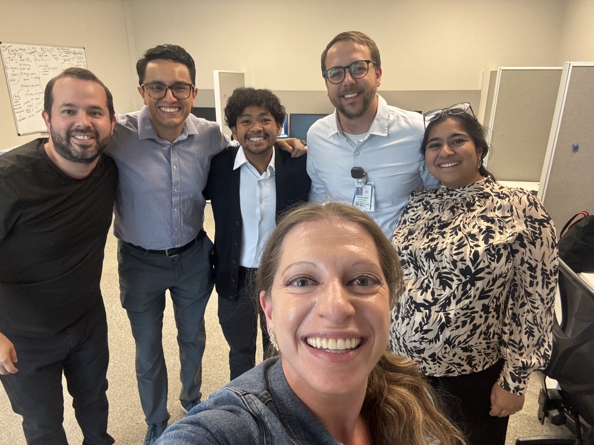 LSOM_HemOnc's tweet photo. Hem/Onc Fellowship orientation is underway! We’re so excited to welcome the incoming first year fellows! 

@HemOncFellows 
@DrSAHaddad 
@mayscancer 
@DanielaUruetamd 
@theglpman 
@OscarAndreHino1 
@AnumjalilMD 
@Krishnahdoshi 
@KateIdaLathrop https://t.co/87uCL7zsoa