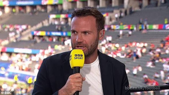 markklfc's tweet photo. Juan Mata on Japan being eliminated from the FIFA World Cup after losing to Brazil:

🗣️ “Some defeats hurt far more than the scoreline, and this is one of them. Japan gave everything they had, fought until their legs could carry them no more, and still walked away with broken hearts. Football can be painfully unfair.”

“I can only imagine the silence inside that dressing room. Players who dreamed of making history for their country are now left staring at the floor, wondering how everything slipped away in the final moments.”

“The tears we saw tonight are not tears of weakness they are tears of players who poured every ounce of their heart into that shirt. There is no greater pain than coming so close to something unforgettable and watching it disappear in an instant.”

“Brazil move on, but Japan have earned the respect of the entire football world. They showed courage, humility and unbelievable togetherness. Those qualities will be remembered long after this tournament is over.”

“To every Japanese supporter, I know tonight feels unbearable. But one painful defeat can never erase what this team gave you. They made a nation dream again, and sometimes that is the greatest legacy a team can leave behind.”