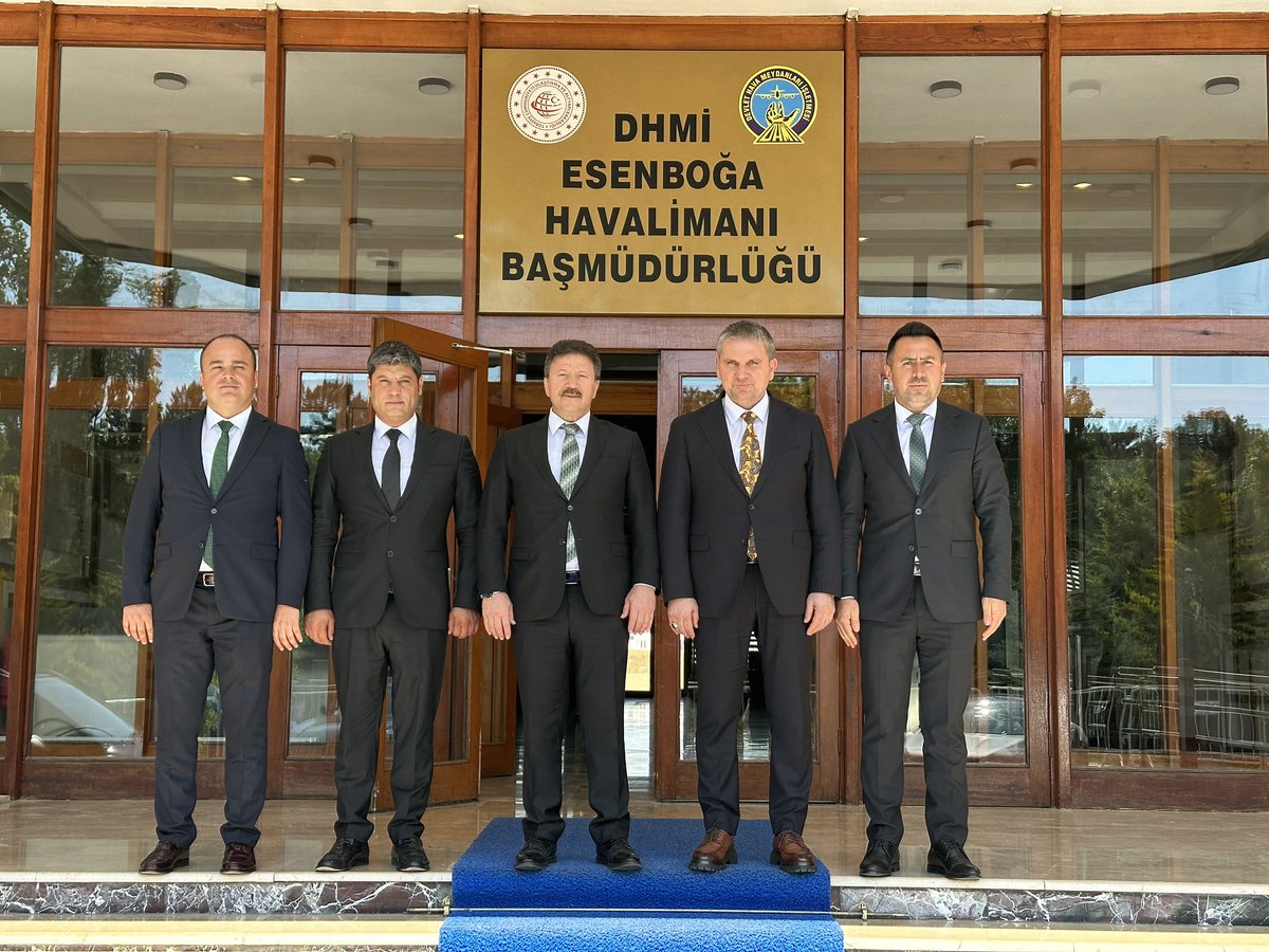 MehmetYiginer's tweet photo. DHMİ Esenboğa Havalimanı Başmüdürümüz Sn. Yücel Karadavut’u, ANKESOB Yönetim Kurulu Üyemiz Cevdet Kavlak, Esenboğa Taksiciler Motorlu Taşıyıcılar Kooperatifi Başkanımız Serkan Erdoğan ve Mustafa Tüncel ile birlikte ziyaret ettik. Hasbihalde bulunduğumuz Başmüdürümüz Sn. Yücel Karadavut’a; ilgi, alaka ve misafirperverliğinden dolayı teşekkür ediyoruz.