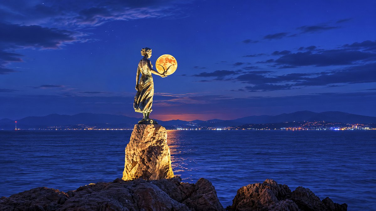 stanislav_jure's tweet photo. Mali noćni razgovori
#Opatija #Rijeka #Kvarner #zaljev #photography https://t.co/xmcGC5Nzd4