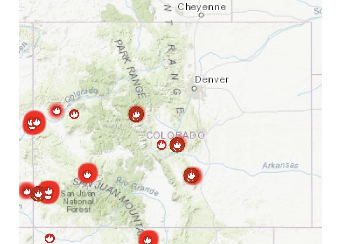 CCSDMaskUp's tweet photo. This is my kind reminder to the people of colorado: this is a bad year to be irresponsible with fireworks.
Most of our counties have some sort of fire restrictions in place. Check yours here: https://t.co/f8RaFPcFzW https://t.co/gD3zMLnRrU