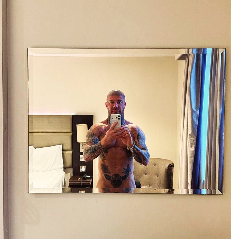 MrMurdz's tweet photo. Be my bitch, I wanna own you 

Let an actual Daddy show you how it’s really done 😈

Rt https://t.co/WAXFiKycWE