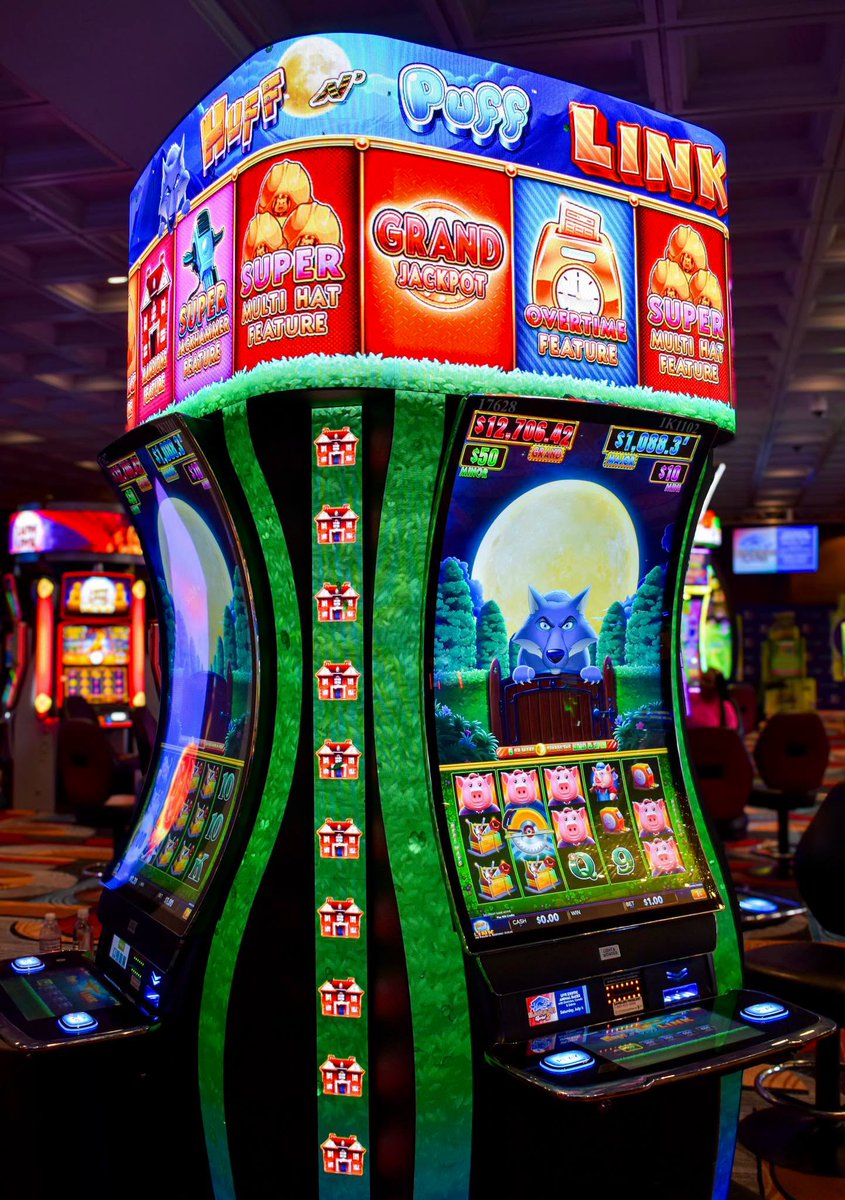 delawarepark's tweet photo. Which of these slots are you taking bets on to start your week? 🤔🎰‼️  
Huff N’ Puff Link! 🎰💨
📍Located near the Kirwood entrance and High Limit Tables, opposite track side
Wheel of Fortune Cash Reels✨🔮 
📍Located near the Kirwood entrance and High Limit Tables https://t.co/7mCGb17MvE