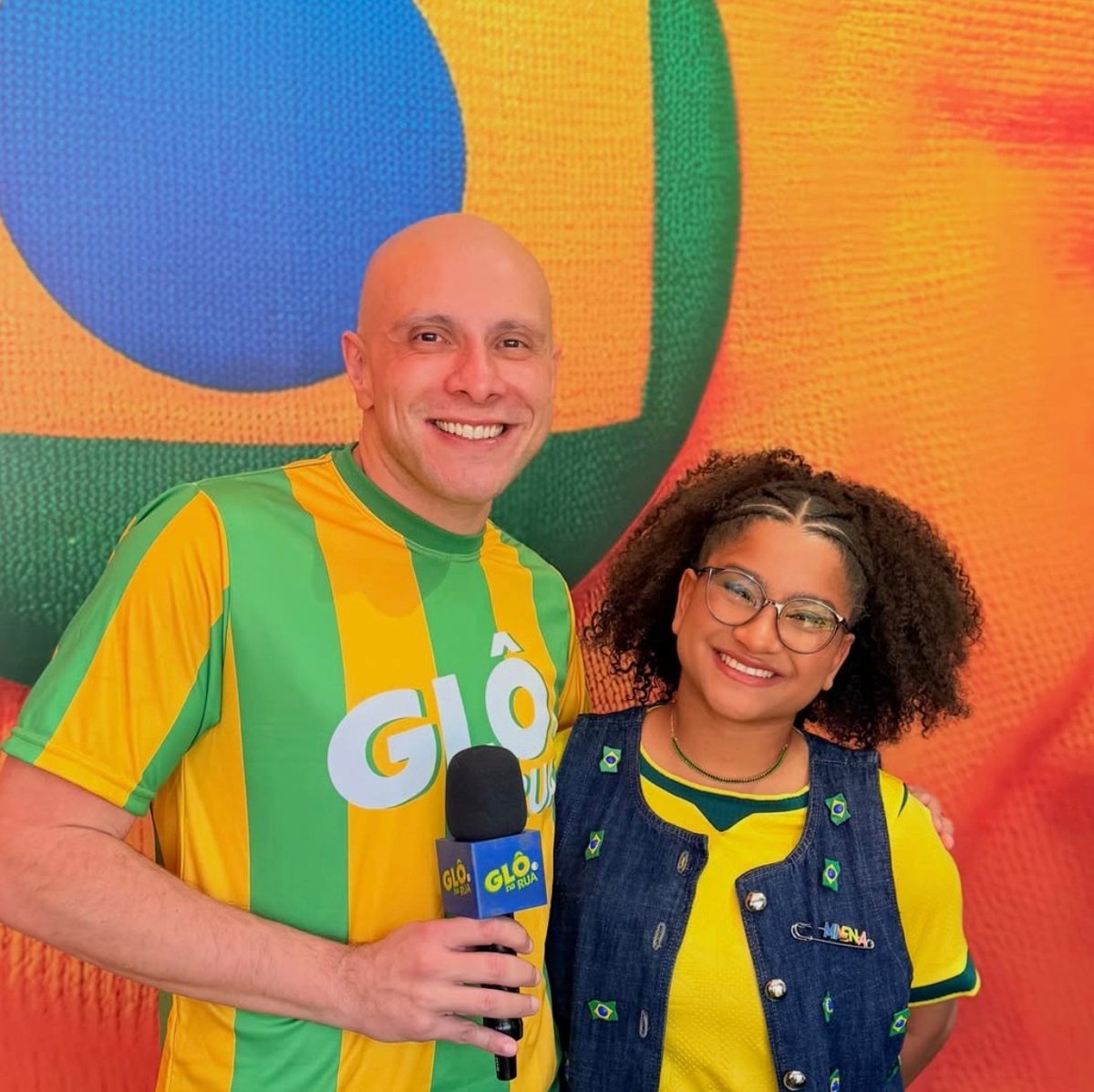 editssonrh's tweet photo. Tava com saudades da Milena com o Ivo 🩵 https://t.co/oNrFIe0Lhu