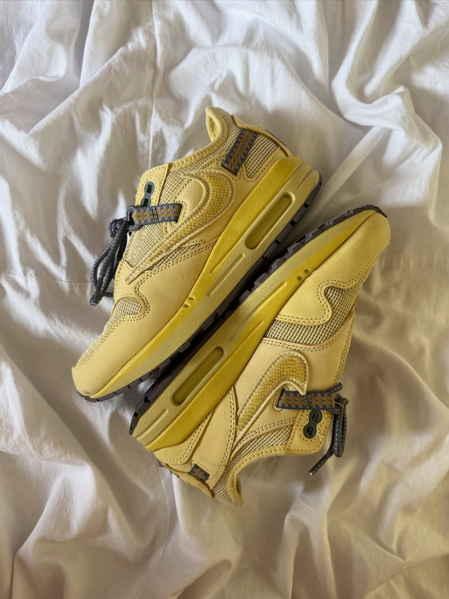 sneakersfandom's tweet photo. https://t.co/GhkUmSJyw1