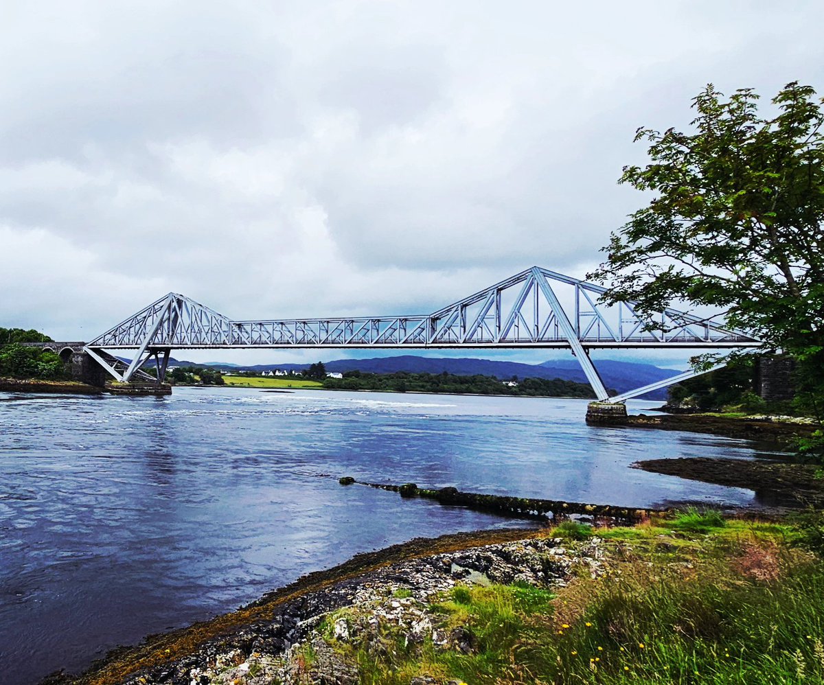 blonde_on_bikes's tweet photo. Dunstaffnage Castle and the Falls of Lora
#Dunstaffnage #Connel #tidalrapid #castle #firthoflorne https://t.co/Q6fCMCjsrf