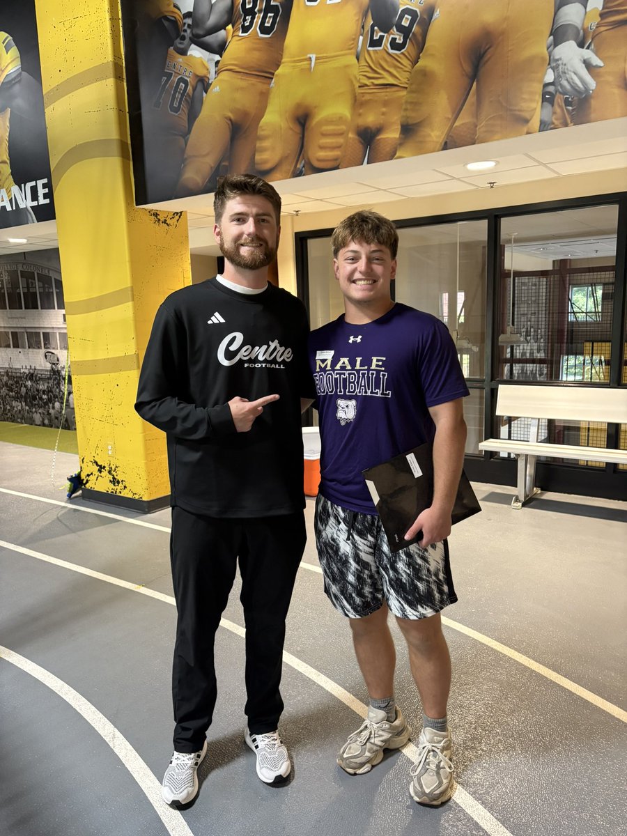 tysonkinsel's tweet photo. Blessed to be back on campus at Centre College! Thankful to God for the opportunity to spend more time around the program and coaches. Excited to keep building relationships! 🟡⚫️🙏 @CentreFootball @CoachKunselman @Coach_SMurray @CoachAndyFrye @CoachOrts @LMHSCoachPorter https://t.co/FVG7kqA8tc