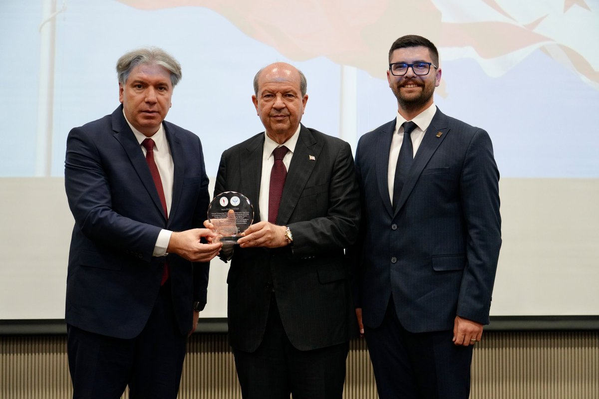 universityalova's tweet photo. Rektörümüz Prof. Dr. Mehmet Bahçekapılı, Kuzey Kıbrıs Türk Cumhuriyeti 5. Cumhurbaşkanı Sayın Ersin Tatar’ın katılımlarıyla gerçekleştirilen “Doğu Akdeniz’de Türk Varlığı ve Kuzey Kıbrıs Türk Cumhuriyeti’nin Stratejik Önemi” konulu programa katıldı. https://t.co/F2EDQn4XdF
