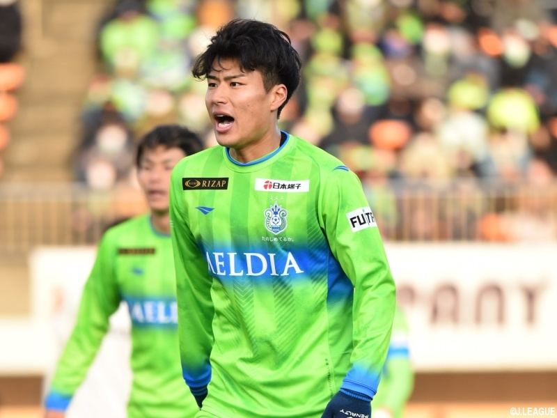 S_BellmareFR's tweet photo. 🚨 MERCATO 🚨

Arrivé en 2022, Kodai Minoda (26) n'aura pas su trouver sa place au club et aura passé la majeure partie de son temps en prêt.

Il nous quitte définitivement après 9 petites apparitions pour rejoindre Matsumoto Yamaga en J3.

今までありがとう！
松本でも頑張って！💚 https://t.co/CGdnAxZZ45