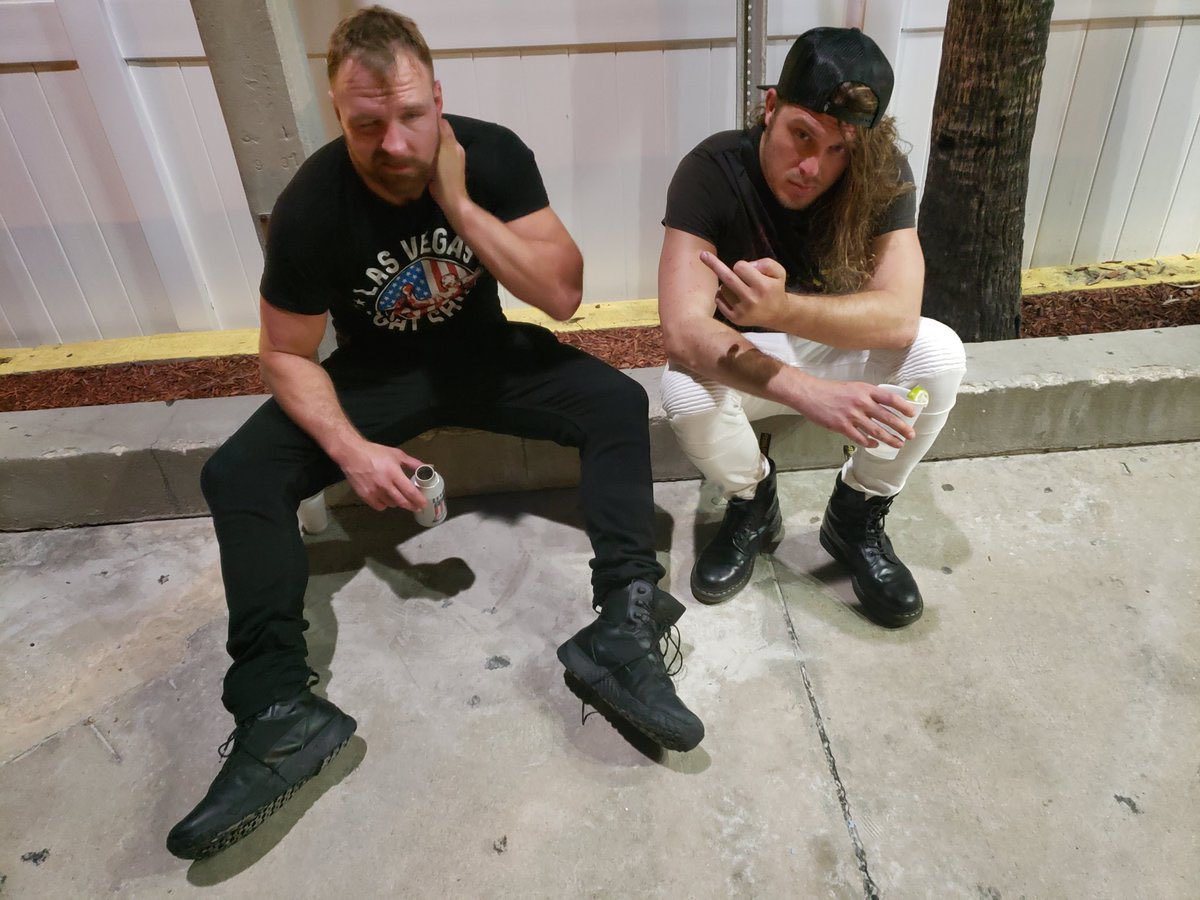 JANELABABY's tweet photo. 7 years ago, wow!

I got to Daytona the night before said I wasn’t gonna drink, fast forward to 1am I was at coyote Ugly getting beer funneled down my throat..

Got back to the hotel, and Smashed this chick all night, next thing you know it, it’s 9am and I’m Main Eventing my first PPV against Mox, I freak out run out the back of the hotel and run straight into the ocean. 

I went zero to hundred into the spotlight, PPV main event, no developmental training Raw dog, no sleep, hungover and made magic. 

I was on such a high afterwards & I’ll never forget it, even if I got my whole fanny pack stolen during the match! 😂😂