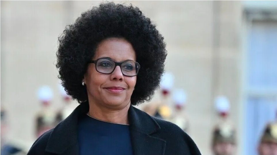 PeterBDoran's tweet photo. Parisian Deputy Mayor @AudreyPulvar is blaming American A/C units for France's heat wave. We will not be taking lifestyle lectures from the Left Bank as thousands die in Europe from poor planning.

Wait until she learns about the walk-in refrigerators at our Wawas. https://t.co/K6b3uYT1uN