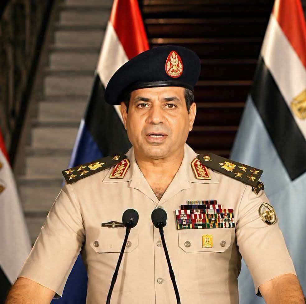 alqaeed36's tweet photo. قائد الثورة المجيدة الذى لب نداء الشعب وانقذ الوطن. 
كل عام وسيادتك بخير ومنتصر 
الحمدلله على نعمة الرئيس السيسى. 
@AlsisiOfficial 
#ثورة_30يونيو_المجيدة https://t.co/YkE1IpFbHJ