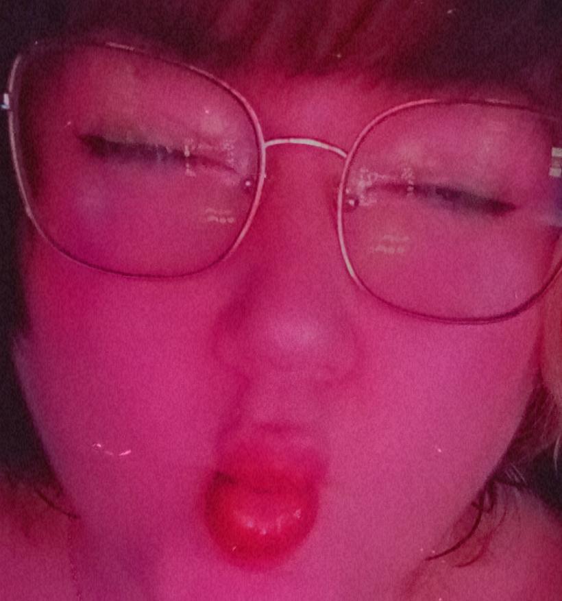 chivia22's tweet photo. HE VUELTO Y NO ME VOY!!
Vienes o te hago venir? 💦
Digo... khe?
https://t.co/XsVoU9gzui https://t.co/9Gam7voqBS