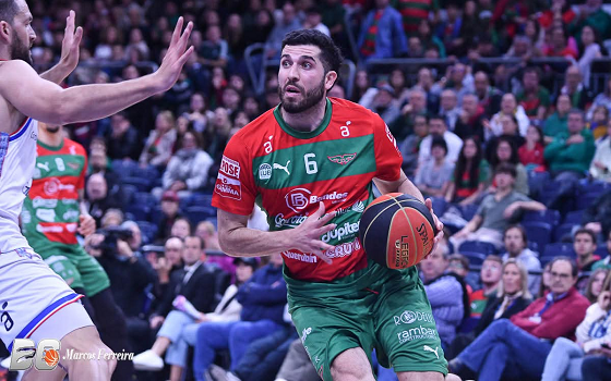 BoisoGerman's tweet photo. Pocas veces en nuestro basket un jugador está 10 años en un club y juega casi 400 partidos. En ese lapso Federico Pereiras jugó 9 ligas para Aguada, en medio se fue a Nacional pero enseguida volvió. Tricampeon, defensor de elite, jugador de clase y la corrección hecha deportista. https://t.co/eZXjMba10H