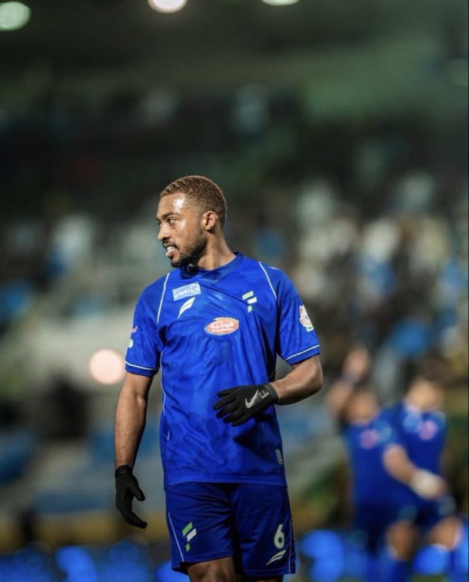 ByanNassr's tweet photo. 🚨🚨🚨🚨🚨 عاجل - @samialqadi800 :

نايف مسعود يمتلك عرض من نادي النصر 

الفتح يطلب 25 مليون مقابل اللاعب. https://t.co/MFbmcQlSMK