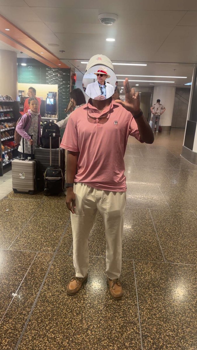 Larry “The Liability” Simpson, CFA, B.D. tweet media