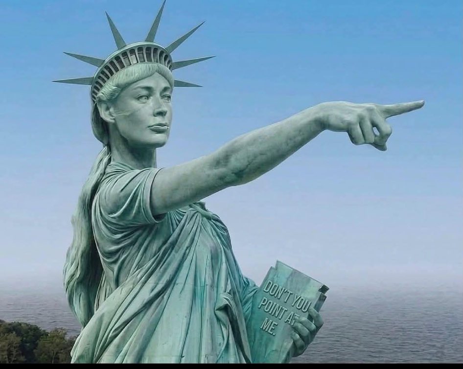 Turquoise__Cat's tweet photo. YOU OWE E Jean Carroll $88 Million, DonOld! https://t.co/s9VUeC35ti