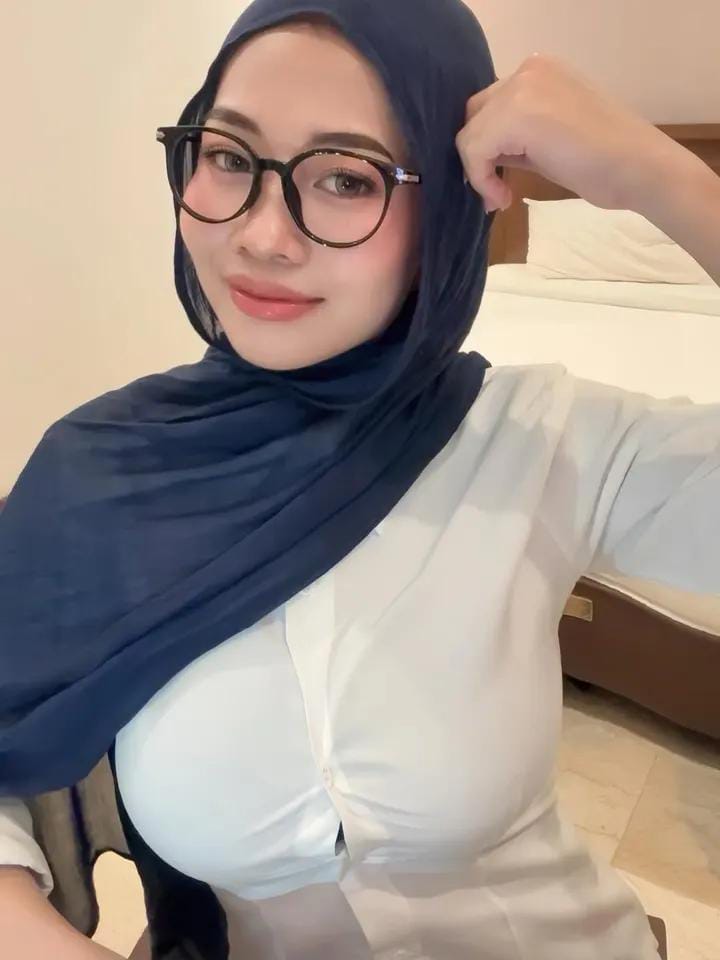 Cplswing1's tweet photo. Partner baru hubby, rate? https://t.co/IstfTWI9WA