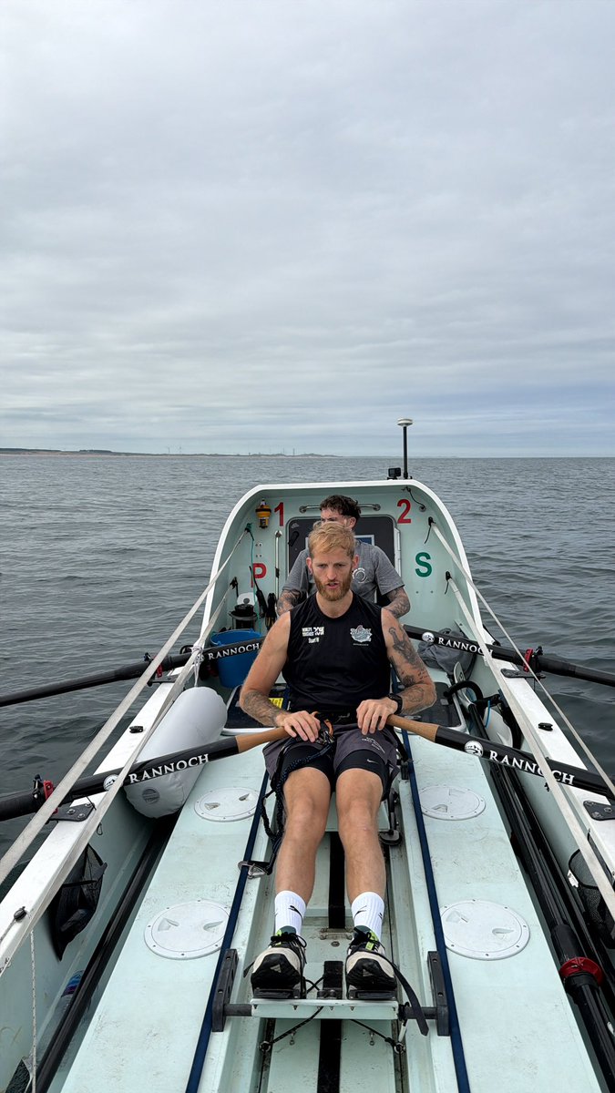 RemigesV's tweet photo. A few action shots of HMS Handsome … I mean Team Remiges V.
🤣🤣🌊🌊🚣‍♀️🚣‍♀️

Valuable experience for us all out here in the North Sea with varying winds, currents/tides and of course the weather that the lovely North East of Scotland throws at us.

https://t.co/Xr9x6uKHwd https://t.co/64Du8OCSLt