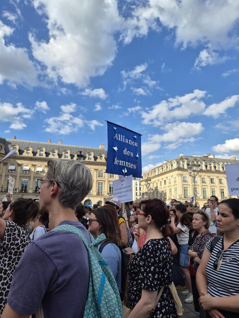 alliance_femmes's tweet photo. #Loiintegrale Maintenant!!
Rdvs le 4 Juillet 15h Bastille !! https://t.co/c2cDGjMehK