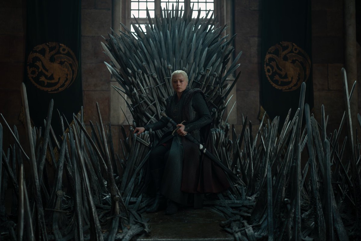 HBOMaxUK's tweet photo. First of her name.

#HouseoftheDragon https://t.co/dhfVoamM4L