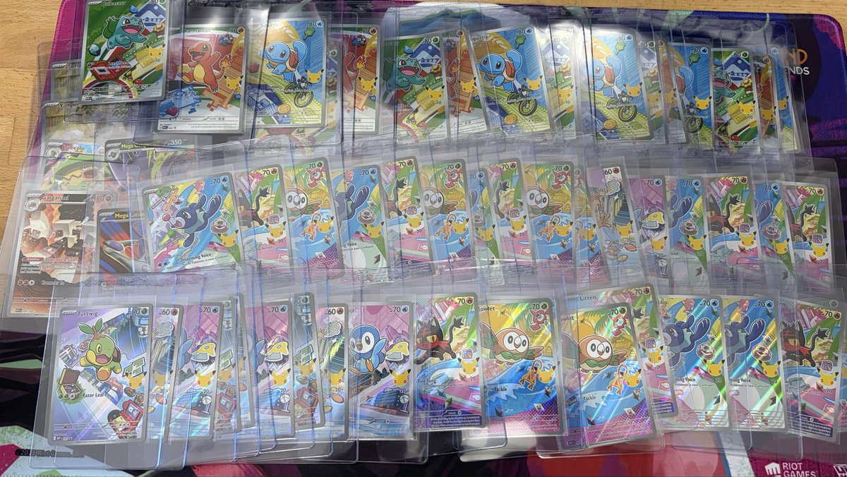 Absolute_Glasc's tweet photo. Cracked another 3 cases to grade with PSA https://t.co/YUtVfV0i1B