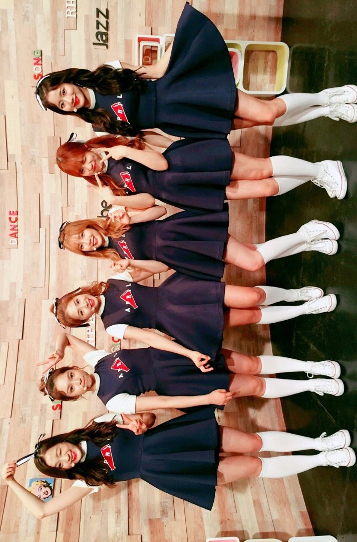 ultrahawk4's tweet photo. おはぷりる☁😃‼️
【９年前】9 years ago
#MAYDAY #메이데이
#JINSOL #YENA
#CHAEWON
#CHAEKYUNG
#RACHEL #NAEUN
#APRIL #에이프릴 📣
▶️https://t.co/mHEADDuJAC https://t.co/PTRaYAqozM