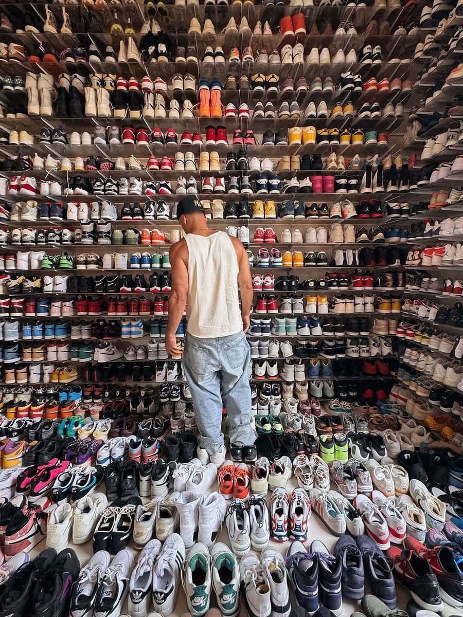 JustFreshKicks's tweet photo. Dream collection✨🤯🔥 https://t.co/jYD3F6YoDE