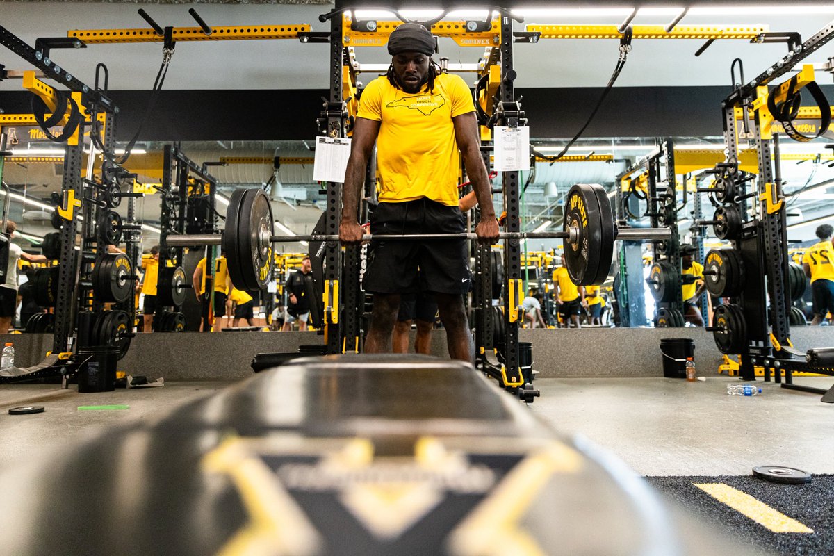 AppState_FB's tweet photo. Summer strength ๐๏ธ
#GoApp https://t.co/qfiFj439kb