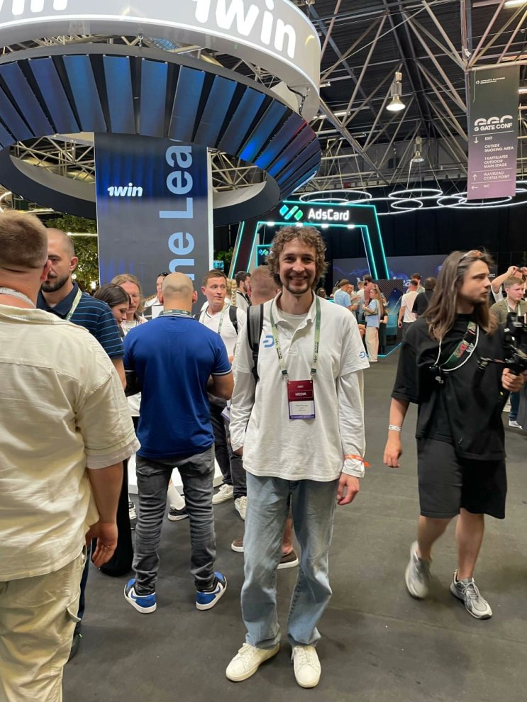 dashradar's tweet photo. GATE Conference in Tbilisi

https://t.co/JSBZ3zSNU6

#Dash #DashRadar https://t.co/apOHz4hdIE