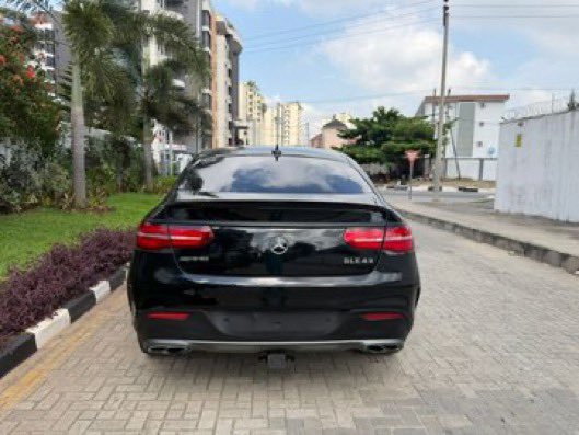 echidiimemotors's tweet photo. 𝕏 The Exquisite 2022 MERCEDES-BENZ GLE43 AMG EDITION (Imported/Foreign-Used).
Acquisition Value: ₦179,999,999 Only.

A meticulously preserved masterpiece offering velutinous comfort, whisper-quiet performance, and enduring prestige. 

Secure ownership with just a 40% deposit and flexible 12-48 month financing.

Payments accepted via Naira, Dollar, USDT, or Bitcoin.

Curated by Echity🪶