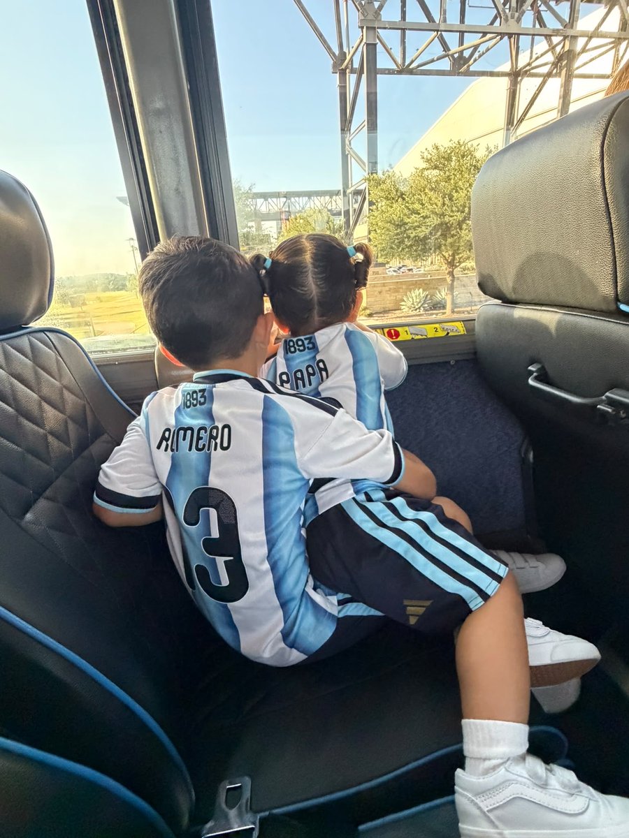 CutiRomero2's tweet photo. @Argentina 🩵🤍 https://t.co/ec6rIbJmfX