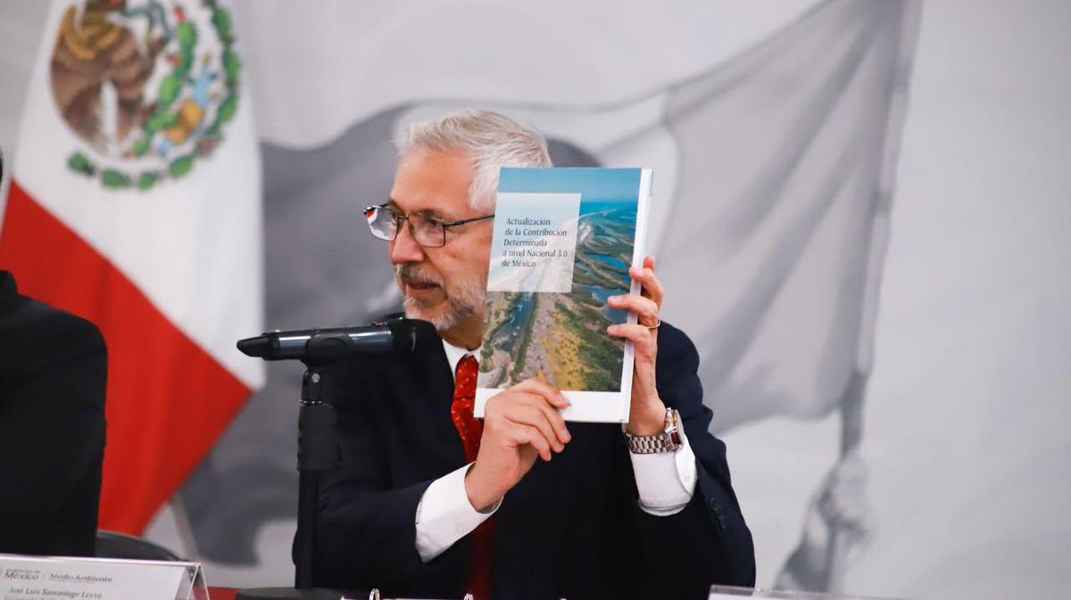 SEMARNAT_mx's tweet photo. El PECC 2026-2030 establece una ruta de acción con:
✅ 5 objetivos
📒 30 estrategias
📍 169 líneas de acción
🤝 Los compromisos de las 20 secretarías que integran la CICC.

Además, incorpora temas como la transición justa, los derechos humanos, la igualdad de género y la atención a pérdidas y daños.