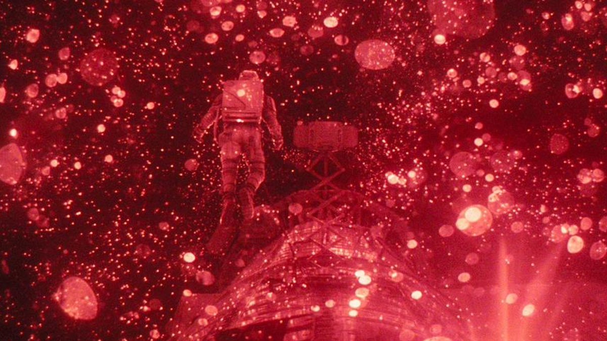 notdaxy's tweet photo. Loved the movie but I wish it looked more like Project Hail Mary https://t.co/aNAePFslG5