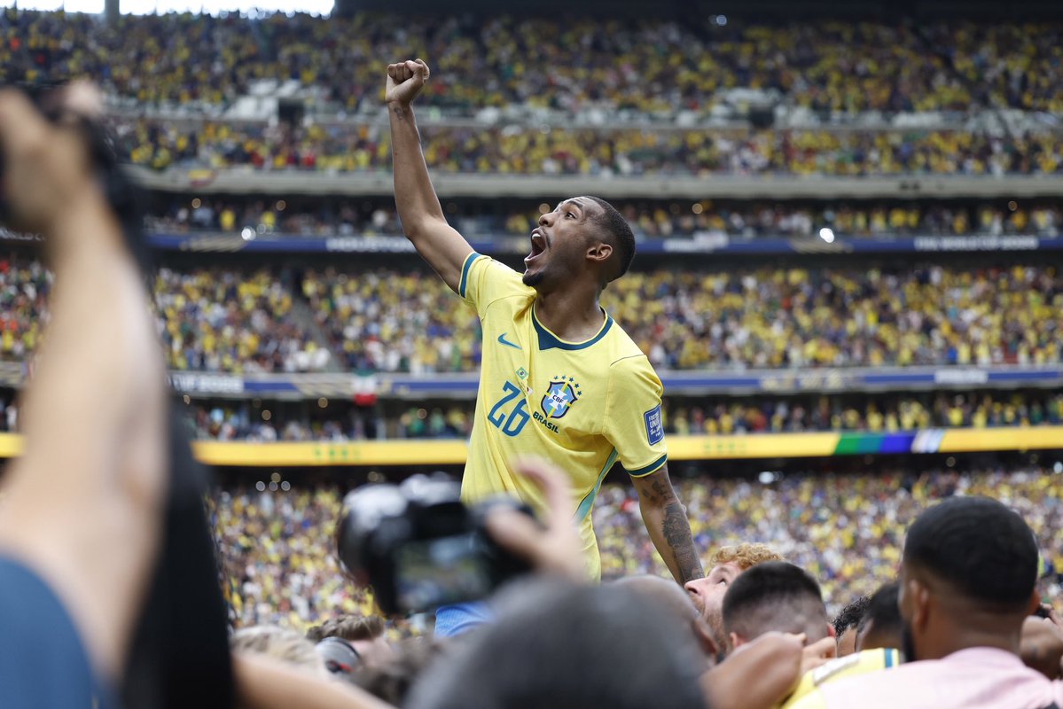 rodsilverio_'s tweet photo. RAYAN EM 2026: NENHUMA DERROTA.  💎🇧🇷 https://t.co/1oA1TKDfq5