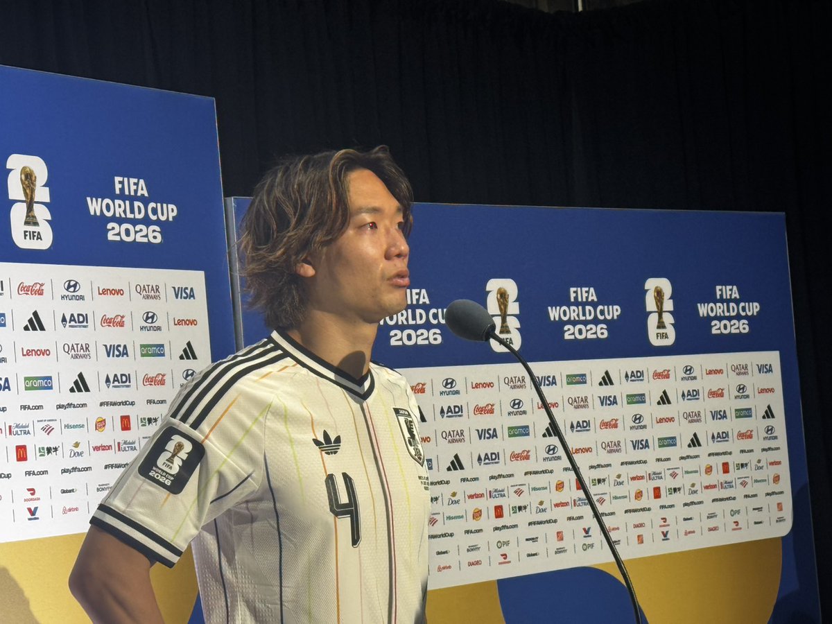 EG_spy's tweet photo. ◢◤キャプテン #板倉滉 コメント◢◤
🇧🇷ブラジル2-1日本🇯🇵

🇯🇵#板倉滉
🗣️「外から見ていて、本当によく戦ってくれていたし、どっちに転んでもおかしくないゲームになったと思いますけど、やっぱり、ここで終わるようなチームだと思っていなかったので非常に悔しいです。

　ただ、（大会を通じて）力はついてきているなと思うし、それプラスで、日本人のメンタリティーのよさを生かして、試合・相手の分析をしながらというところは、今回の大会で見せられたと思うし、相手を見て戦い方を変えるところもスムーズにできて、カタールW杯のあとからの積み上げを、チームとしては表現できていたのかなと思います。日本サッカーが今後どうやって立ち向かっていくかっていうところ、そこのベースはできていたのかなと思います」

【エルゴラ+】
https://t.co/uo9TCEmbJk
W杯ラウンド32 ｜ 🇧🇷ブラジルvs日本🇯🇵
マッチレポート詳報は本日30日（火）配信

#jfa #daihyo #最高の景色を #SAMURAIBLUE #サッカー日本代表 #FIFAWorldCup #北中米W杯 #Worldcup2026 #エルゴラプラス