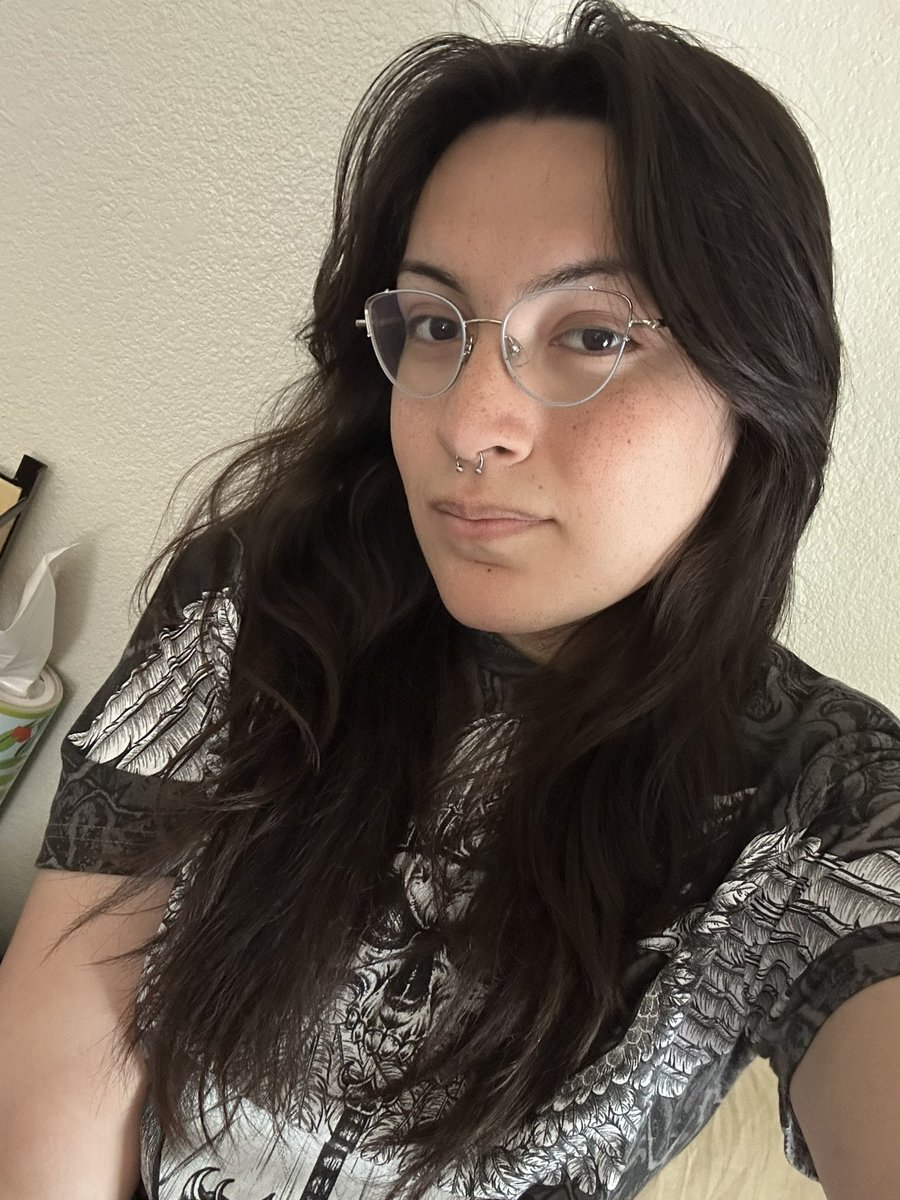 Jayde_Rabbit's tweet photo. Barefaced, hope you don’t hit me with rocks 
When da Trans Girl look like if a man and a woman had a baby :3
／(^ × ^)＼ https://t.co/UC7tay0XAY