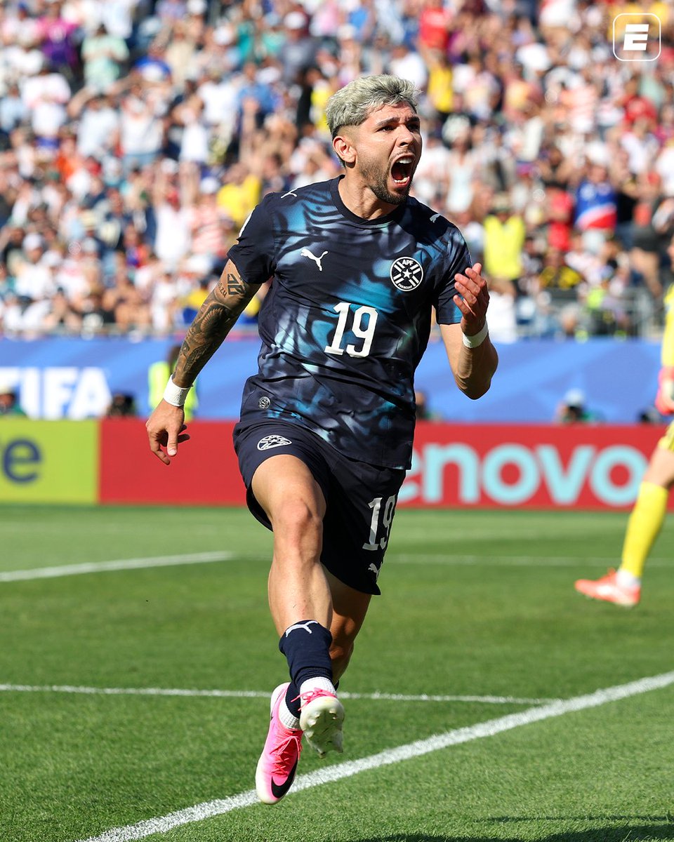 SportsCenterBR's tweet photo. Toda a emoção de Julio Enciso ao abrir o placar para a seleção paraguaia na fase de 16 avos da Copa do Mundo, contra a Alemanha! 🇵🇾🔥

👉 Assista à Copa do Mundo FIFA pela CazéTV, no #DisneyPlus, sem custo adicional.

#ESPN2026 #FIFAWorldCup #SeleçãoBrasileira #Enciso https://t.co/5QwLQSitBE