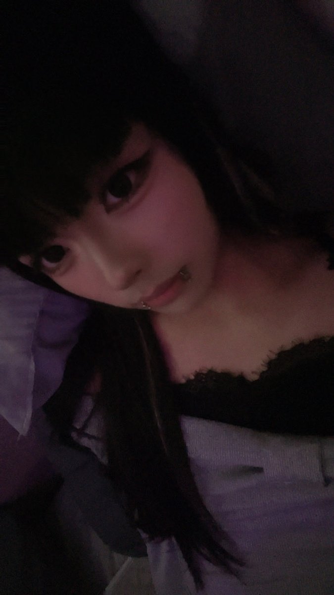 k_zu1x's tweet photo. 姊姊哪有小貓好！ https://t.co/fwHMlXAHQv