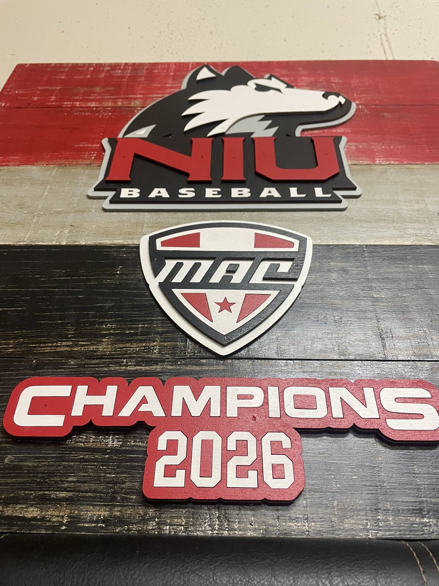 DC33Baseball's tweet photo. Go Huskies!  Congrats to the 2026 Huskies  players and coaches on winning the MAC!  Enjoy the art from Huskies baseball class of ‘93 DC33! https://t.co/jdeU4clGtn