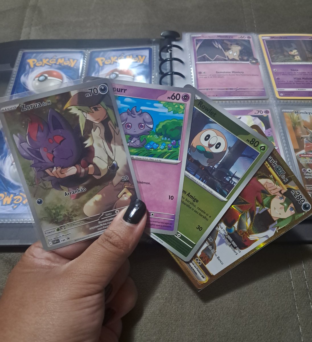 satorugoth's tweet photo. haul de comprinhas desse final de semana btw https://t.co/MSk0OM3L3E